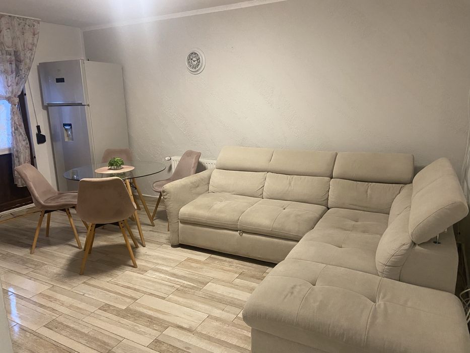 Inchiriez apartament 3 camere
