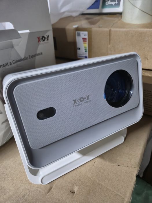 Топ Цена !WiFi6 , 4K , Smart Проектор с вграден Android и приложения