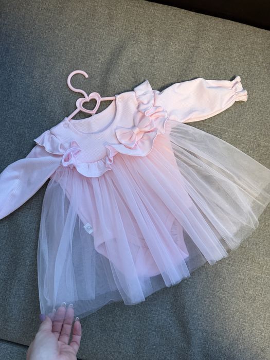 Продам платье на девочку