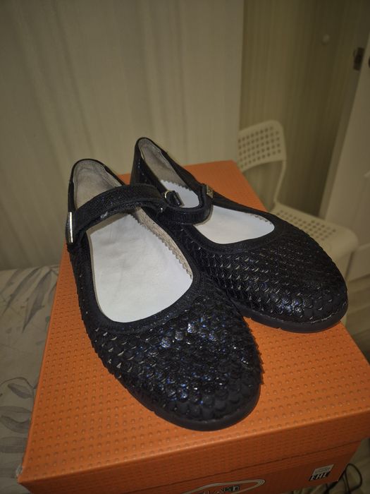 Туфли школьные кожаные для девочки, 34 размер