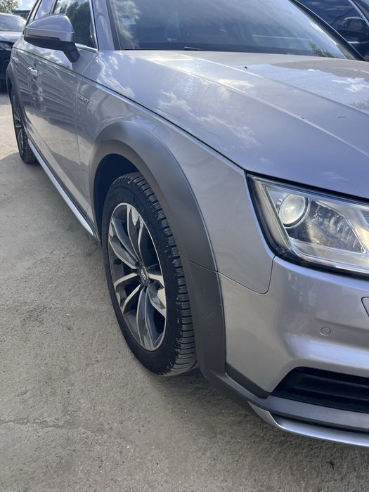 Far xenon dreapta complet Audi A4 B9