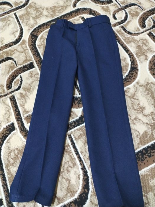 Продаются брюки для школы,2, 3 класс, есть драп