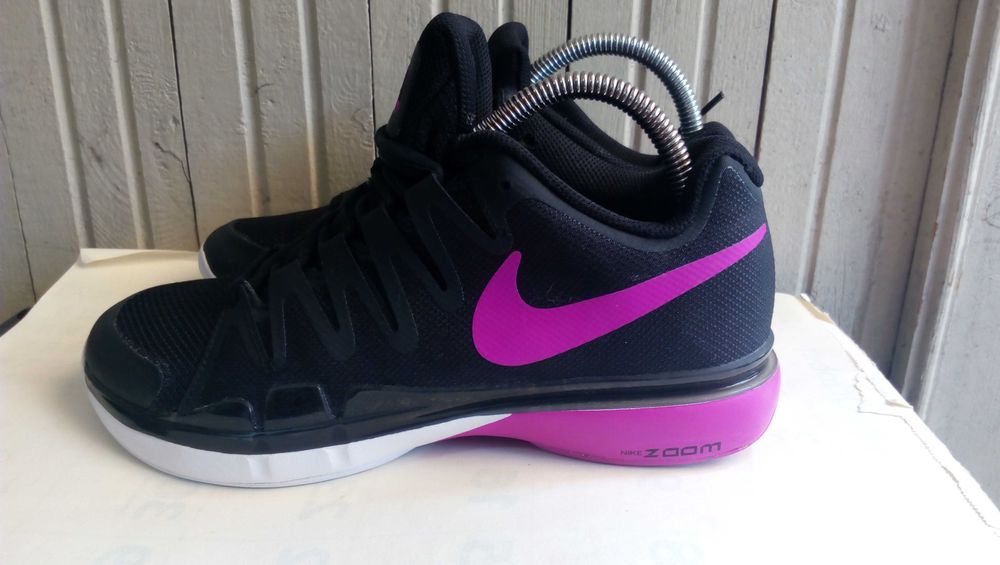 ''Nike Zoom Vapor Tour''оригинални маратонки 38.5 номер