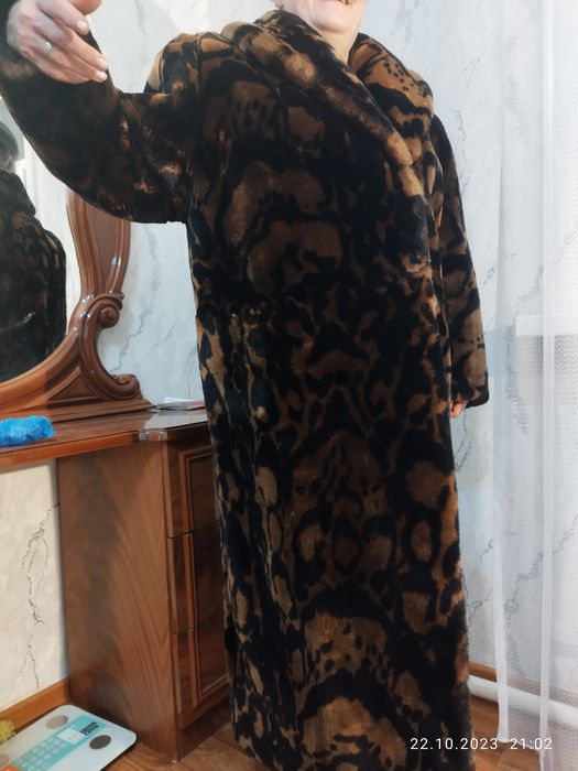 Шуба мутоновая 54-56 р-р