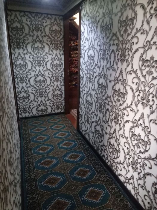 3 xonali kvartira sotiladi