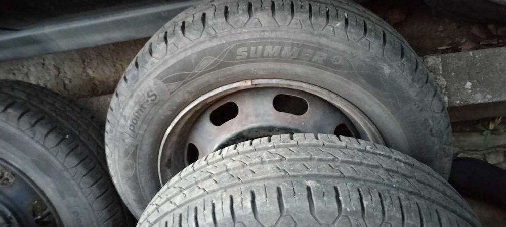 Летни гуми 195/65/15 с джанти за Peugeot