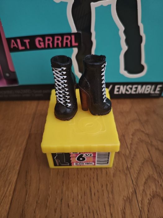 Кукла ЛОЛ Alt grrrl