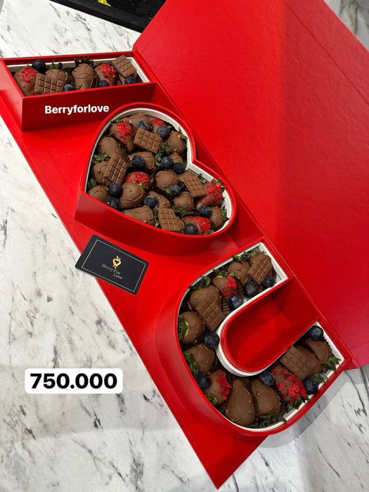 Клубника в шоколаде Янги йил