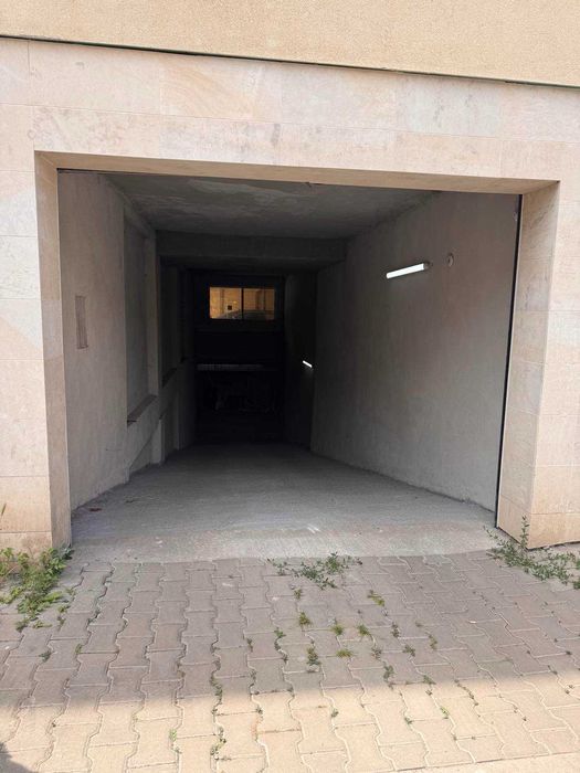 Продава се паркомясто – 18,36 кв.м, кв. Надежда 2, гр. София