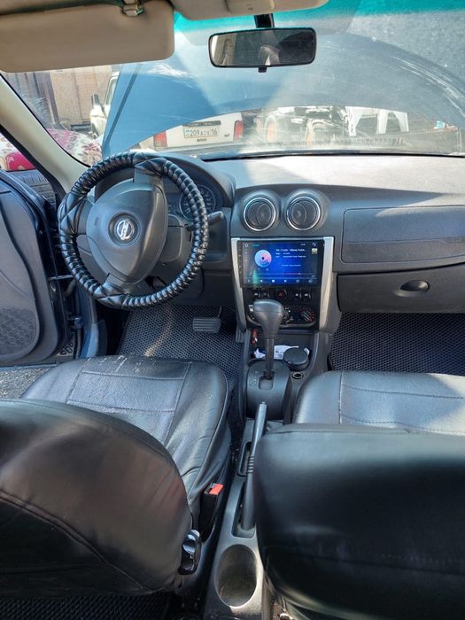 Продам машину Nissan Almera