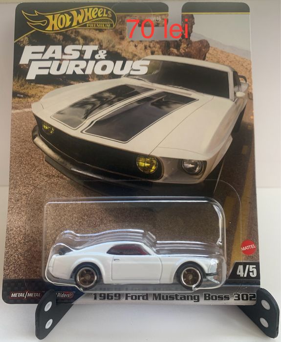Machete - Masinute Hot Wheels Premium Mustang, Chevelle, Cuda & 1/43