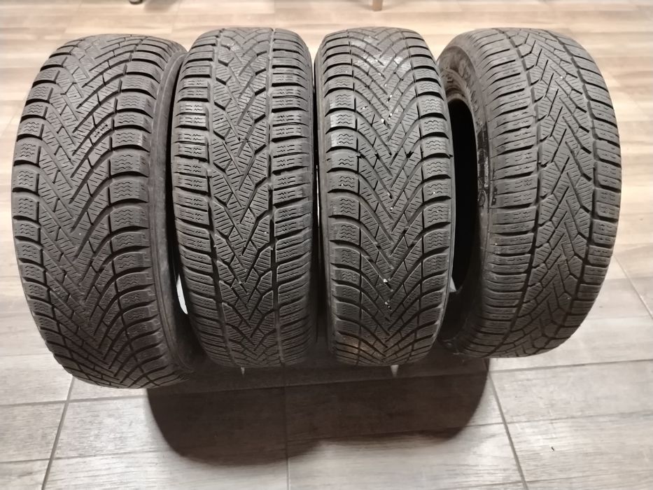 cauciucuri de iarnă 195/65/R15