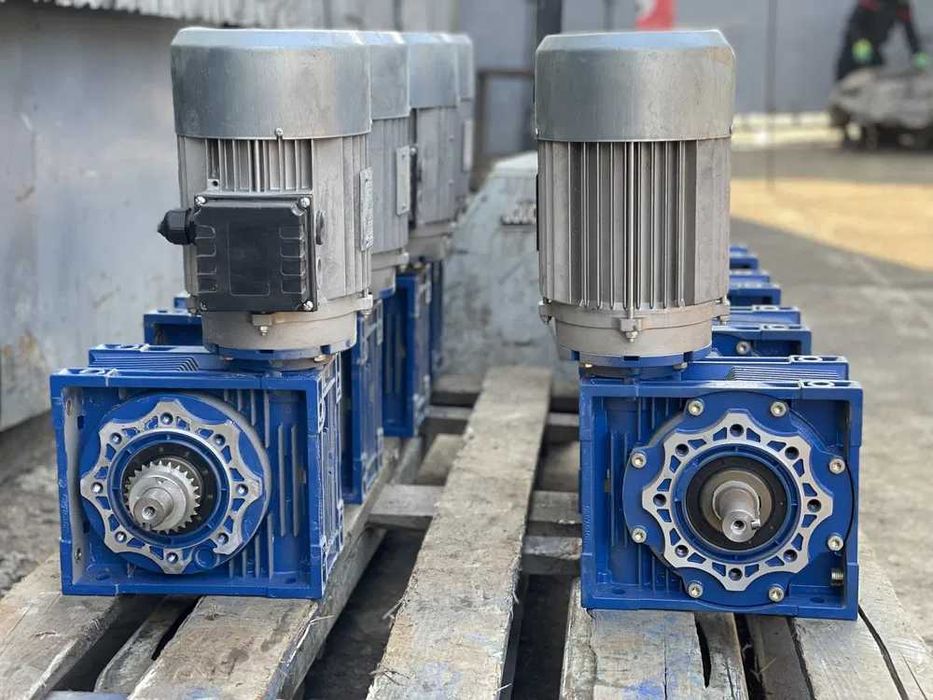 Электродвигател|Pедуктор|Насос от первых рук!