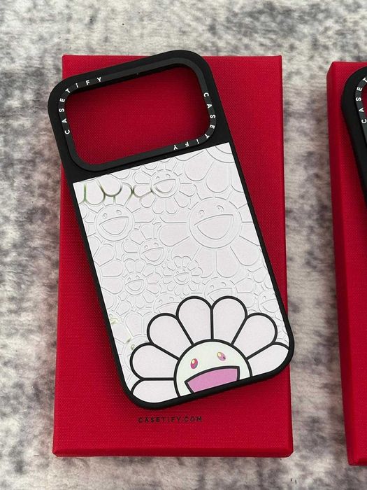 Huse Casetify Takashi Murakami/ Hello Kitty 17, 17 pro si 17 pro max / 16,pro, pro max