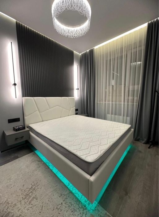 Кровать двухспальная