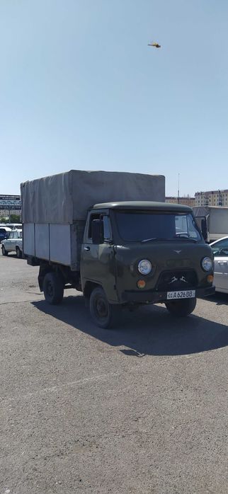 УАЗ  нахаду срочно сотилади