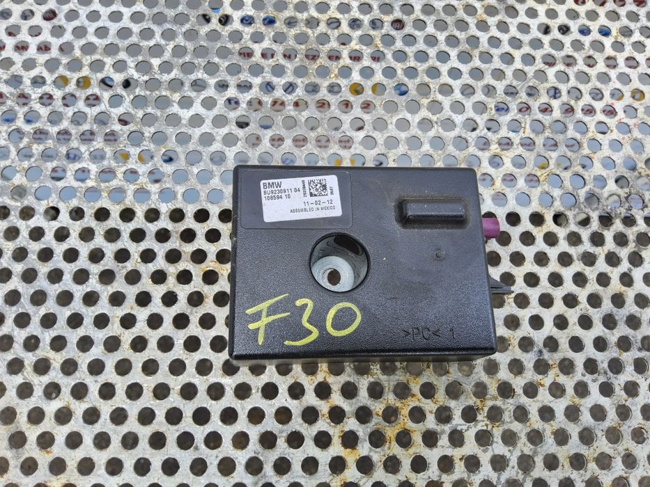 Amplificator antena BMW F30 F31 f32 f33 f34 cod 9325735 10859410 amplificator antena