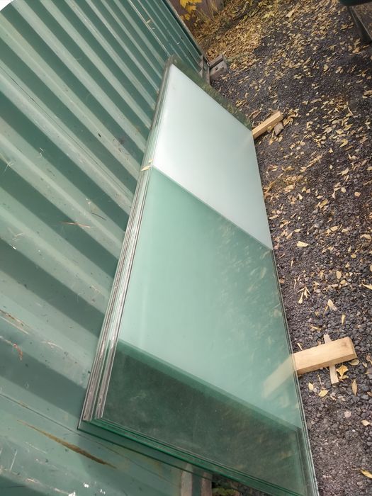 Продаются стеклянные перегородки!