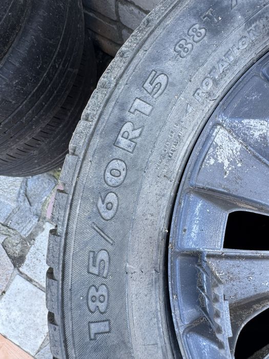Nokian Nordman 7 185/60/15