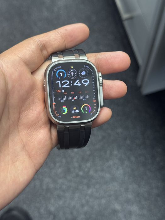 Продам смарт часы apple watch ultra