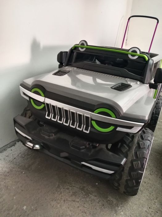 Детский большой электромобиль Jeep 4WD