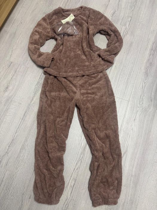 Pijama pufoasa groasa noua
