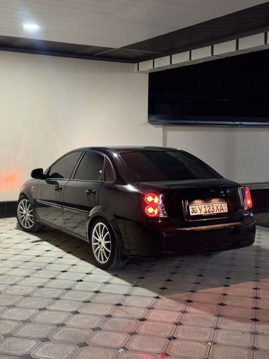 Optra diska R17 sotiladi