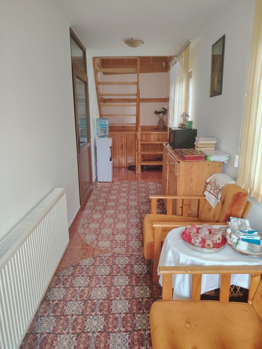 Casă de vânzare /casă de e