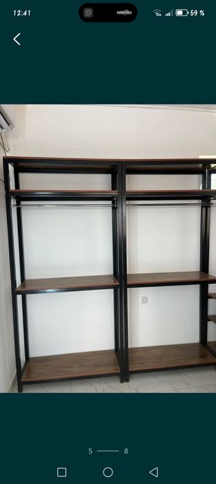 Мебель для магазина одежды