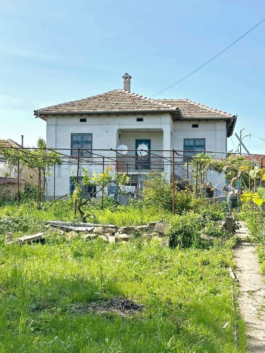 Продава се Къща в с. Долна Липница, Област Велико Търново - 109 кв.м за 292 €/кв.м - Снимка #1