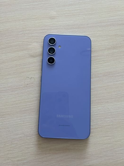 продается телефон