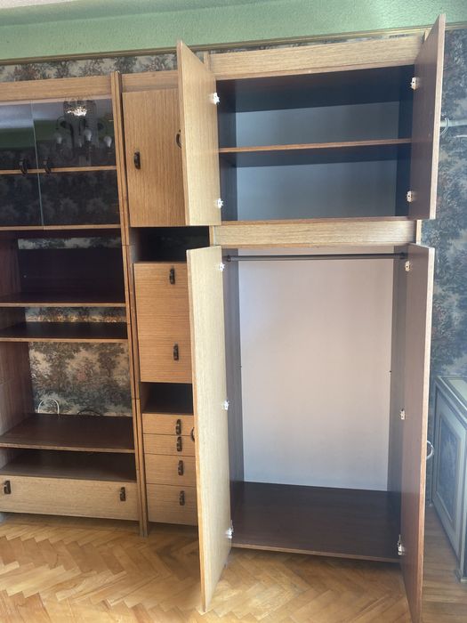 Стенка секционная