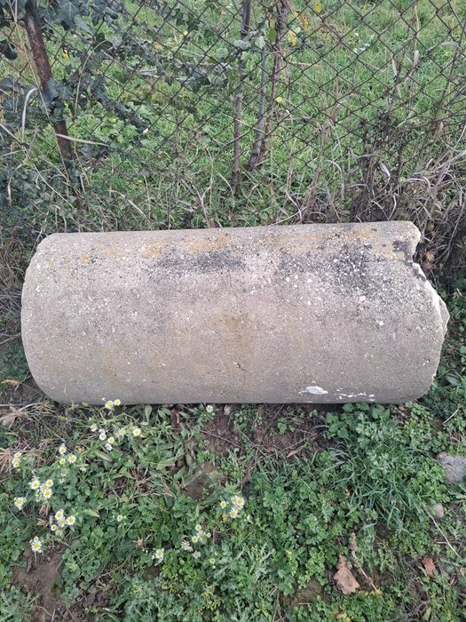 Tub fabricat din beton