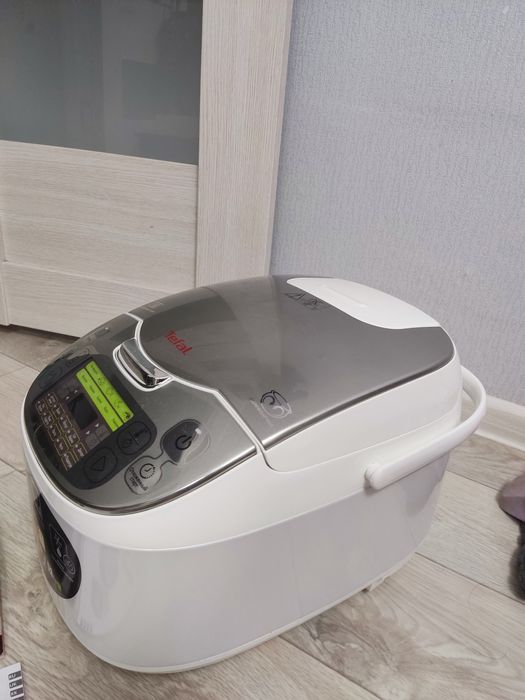 Продам мультиварку tefal