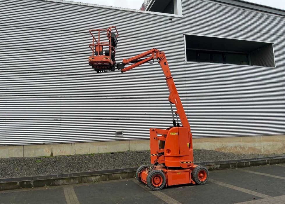 Nacela JLG E300 AJP