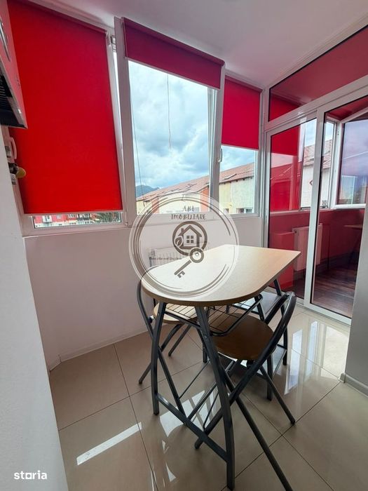 Apartament 3 camere– Bd. Gării – Parcare – Se acceptă pisici**