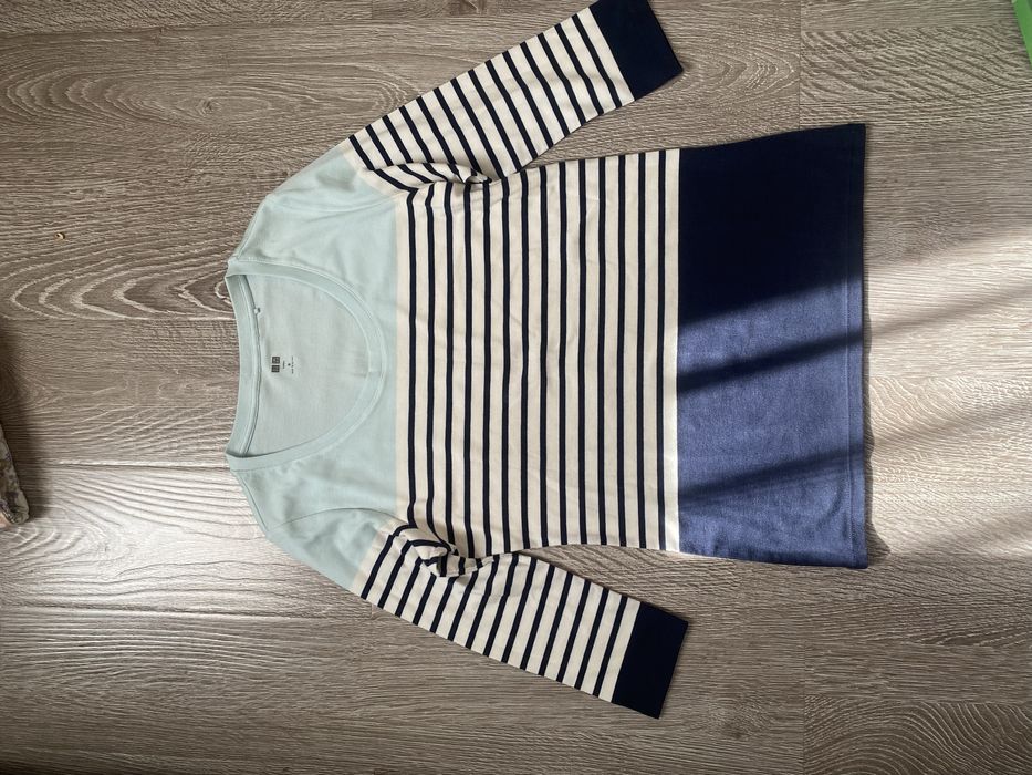 Кофта uniqlo новая