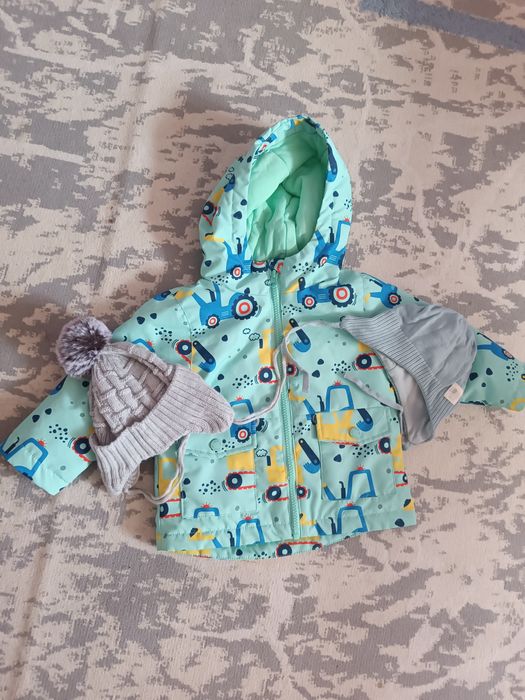 Продам куртку на мальчика