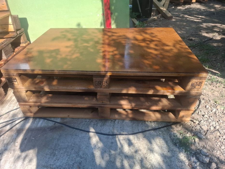 Set măsuță și 2 băncuțe