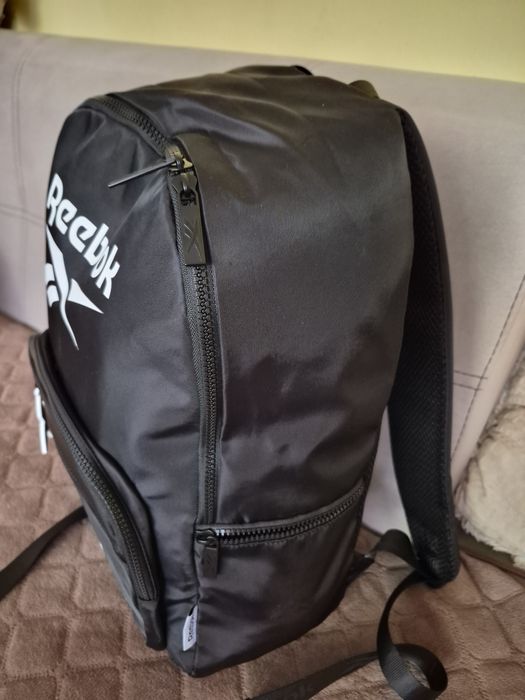 Раница Reebok,непромукаема