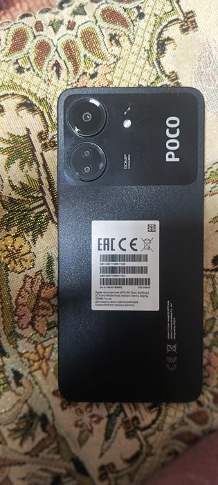Poco C65 256gb  karobka dakumenti yo'q sastayanisi alo darajada