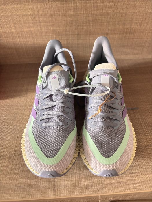 Спортни маратонки