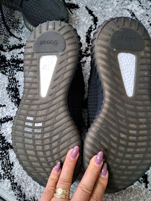 Adidas YEEZY BOOST 350 V2