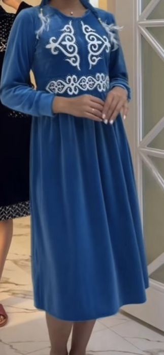 Продам удобные,красивые платья