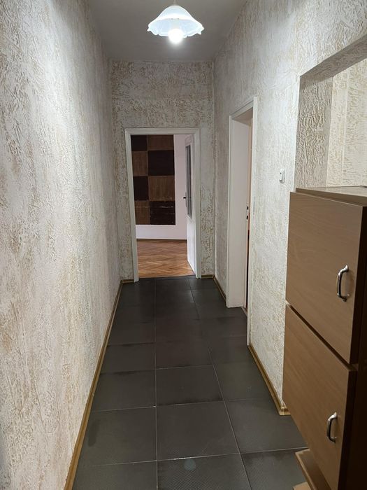 Дава се под наем Двустаен апартамент в Асеновград - 78 кв.м за 318.75 € - Снимка #8