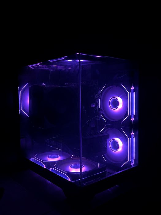 Игровой компьютер в cs2 700fps+