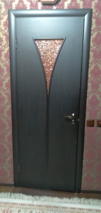 Продам межкомнатные двери б/у