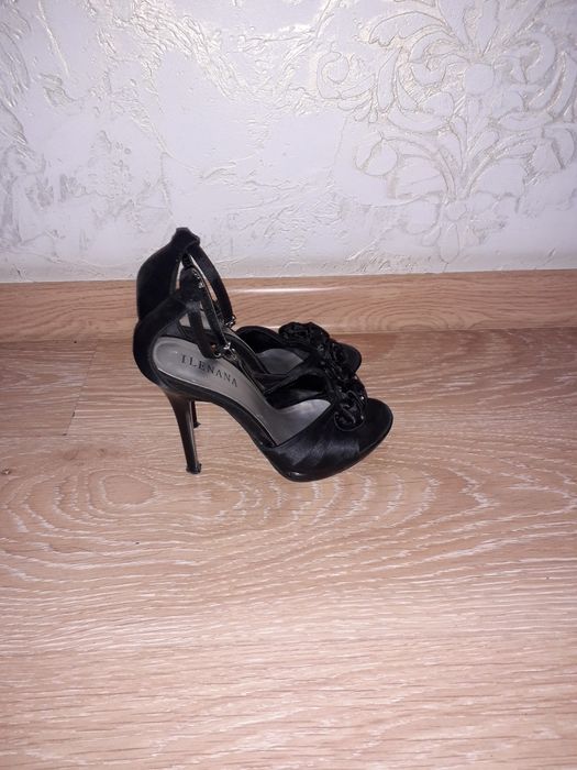 Женские туфли размер 36