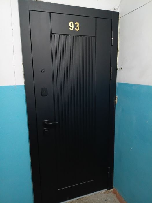 Реставрация входных дверей