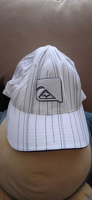 Зимни шапки Eisbar, Mamut и детска Volki, Swix и лятна Quicksilver